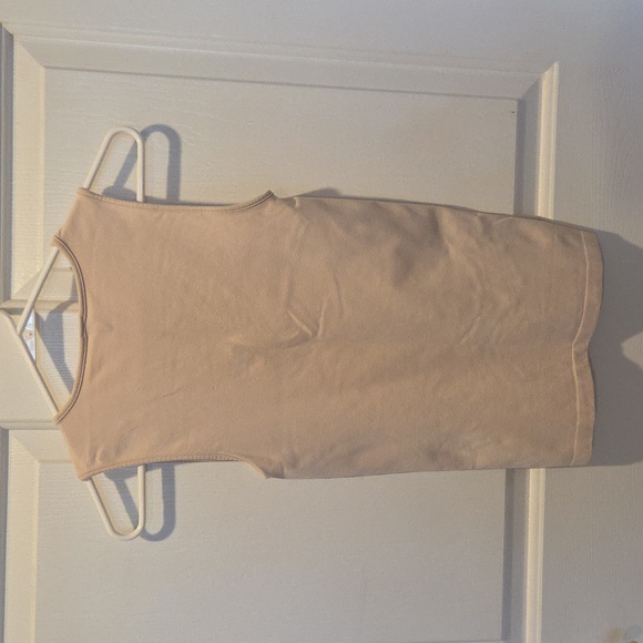 Banana Republic Lace Accent Cream Tank Top Size Small - Picture 6 of 6